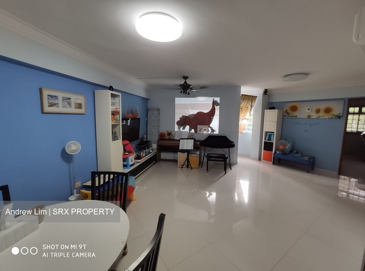 Jurong West Street 65 thumbnail photo